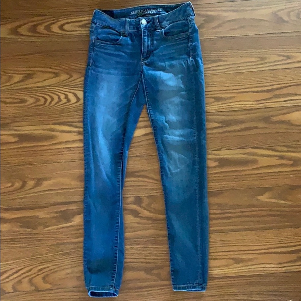 Medium Wash Jeans AE
